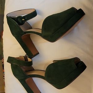 NWOT Kate spade evergreen perry pumps